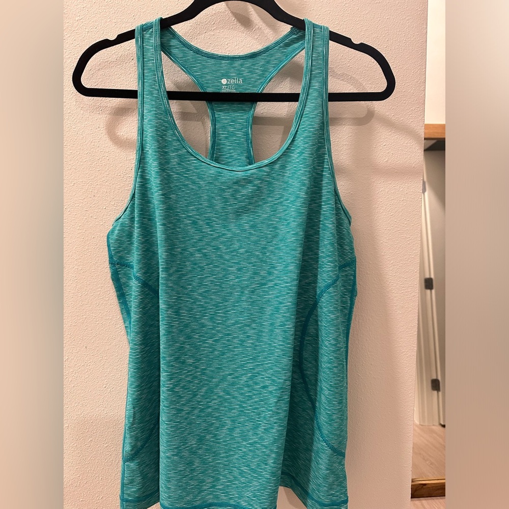 Nordstrom Zella tank top XL never worn
